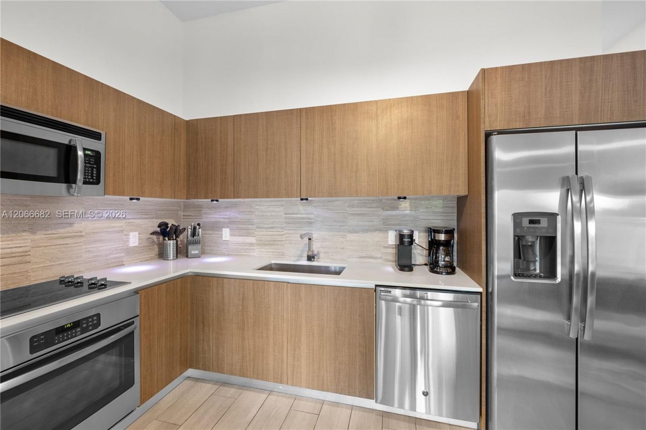 1600 SW 1st Ave , Unit 307, Miami, FL 33129 Photo