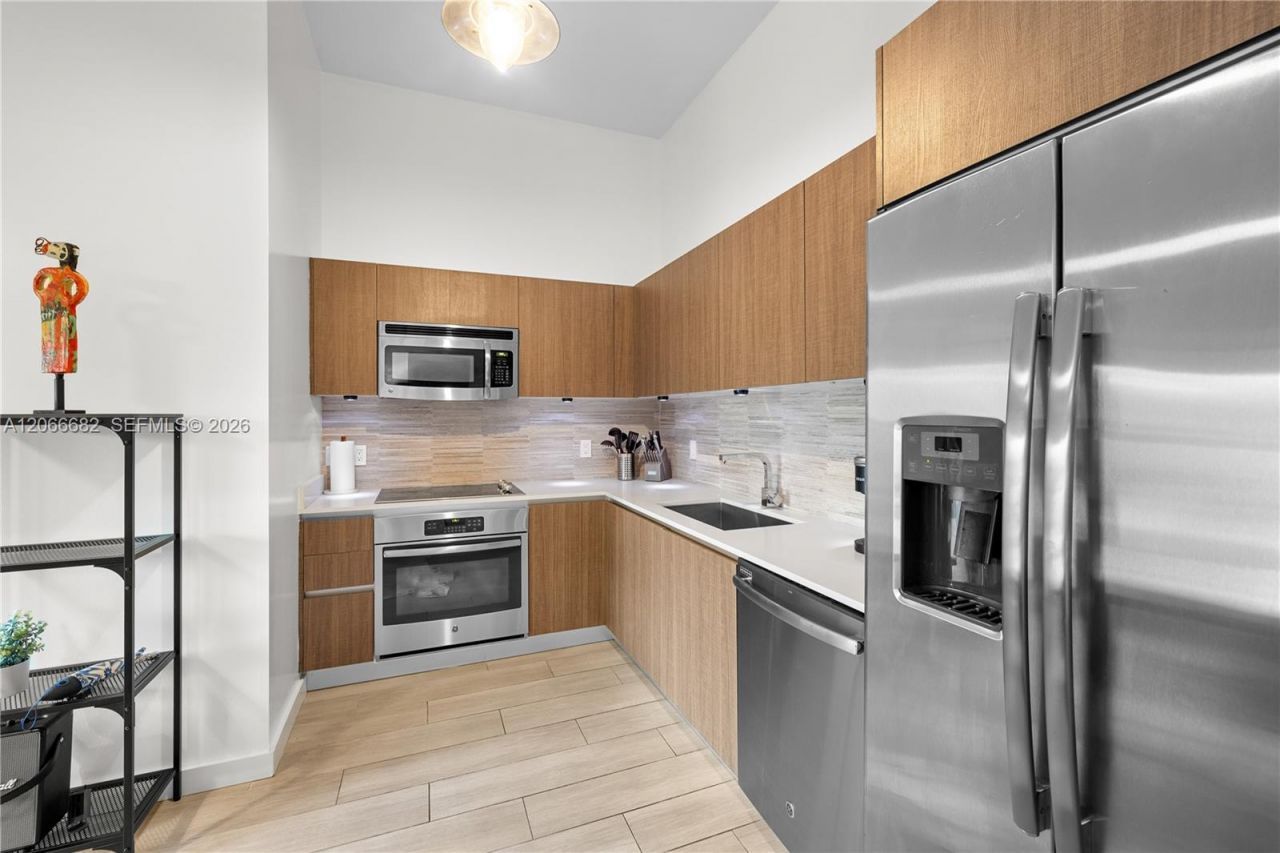 1600 SW 1st Ave , Unit 307, Miami, FL 33129 Photo