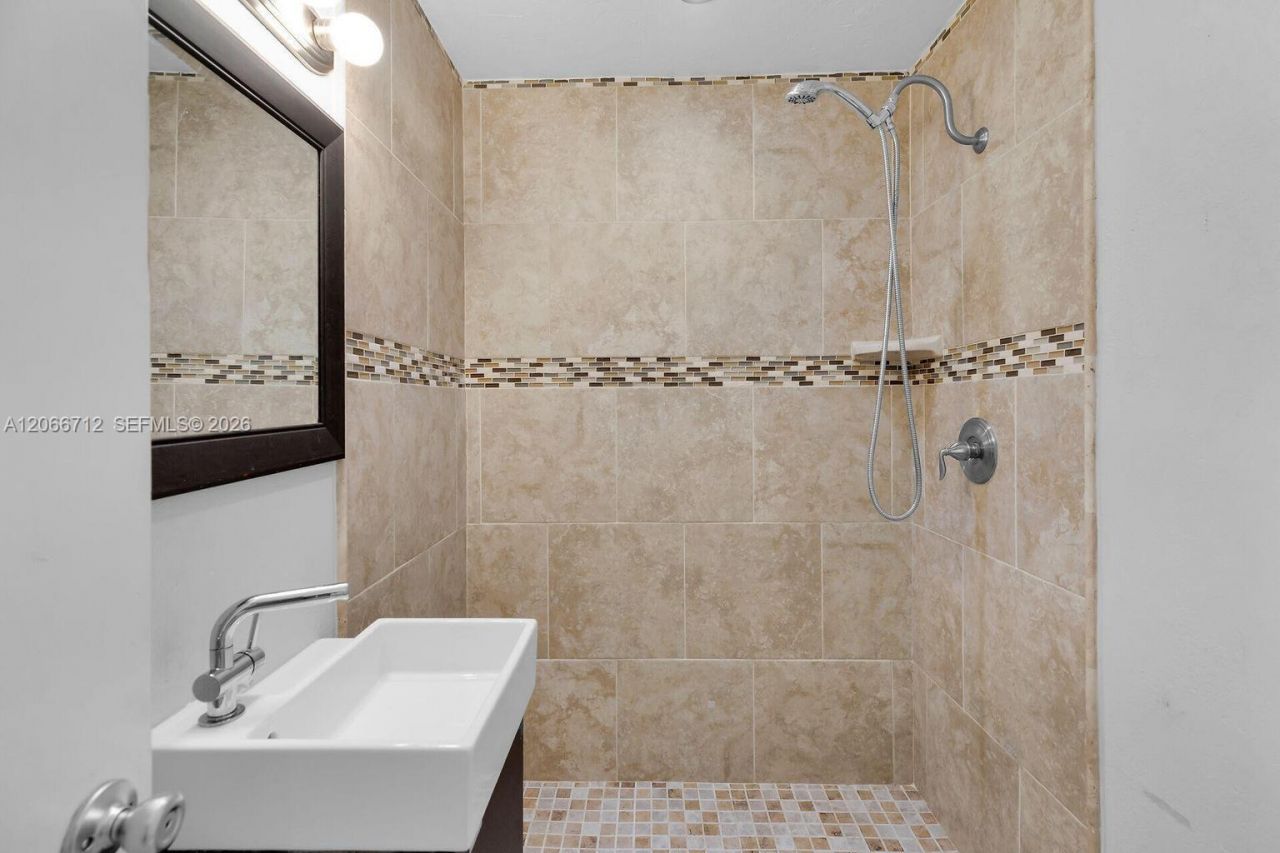 427 89th Street Ocean , Marathon, FL 33050 Photo