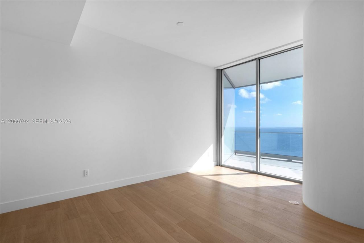 175 SE 25 Rd , Unit 3003, Miami, FL 33129 Photo