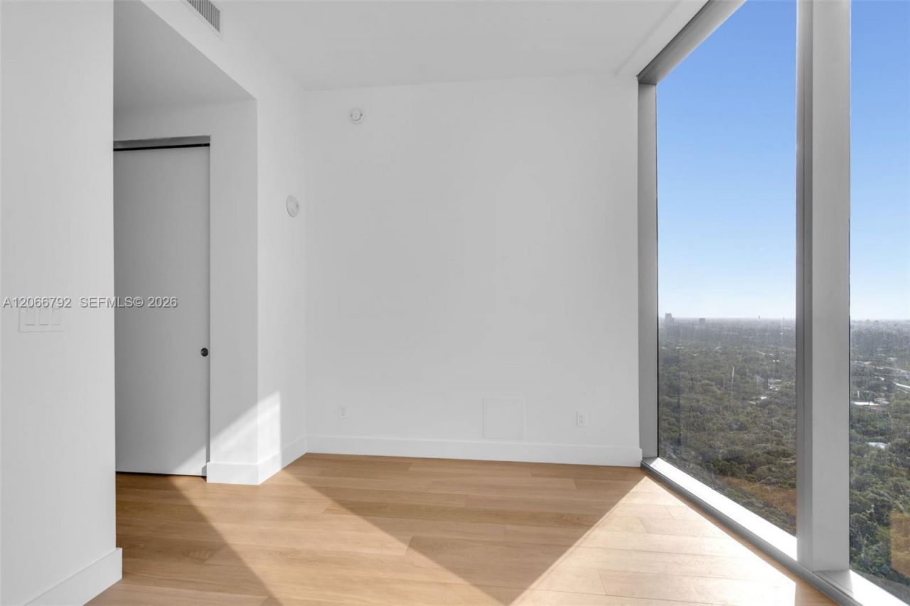 175 SE 25 Rd , Unit 3003, Miami, FL 33129 Photo