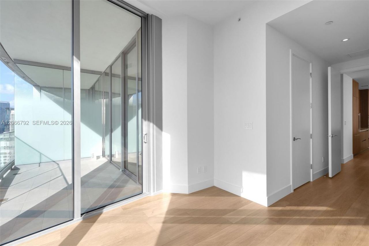 175 SE 25 Rd , Unit 3003, Miami, FL 33129 Photo