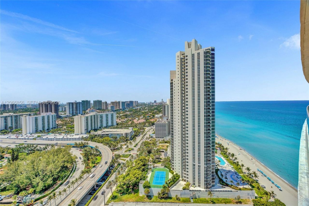18975 Collins Ave , Unit 2303, Sunny Isles Beach, FL 33160 Photo