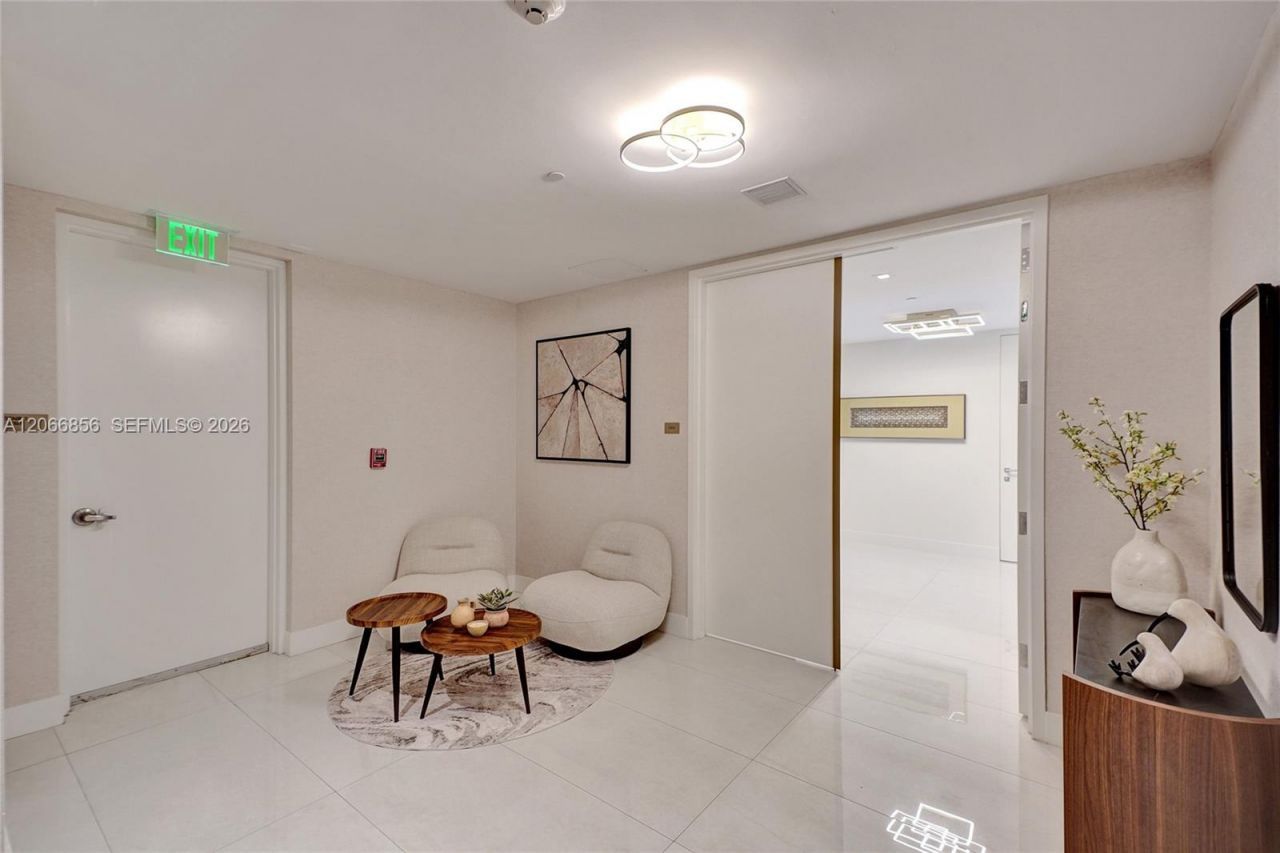 18975 Collins Ave , Unit 2303, Sunny Isles Beach, FL 33160 Photo