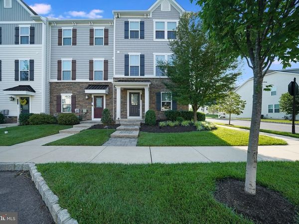 227 QUARRY POINT ROAD , MALVERN, PA 19355