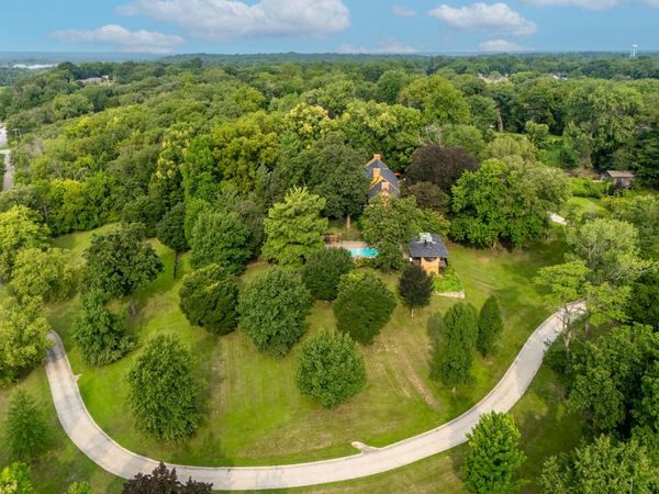 4141 45th Avenue, Rock Island, IL 61201