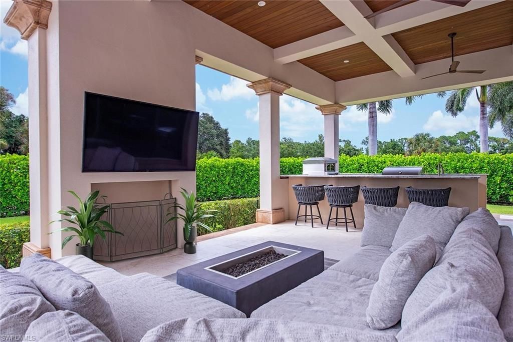 2581 Escada Dr, Naples, FL 34109 Photo
