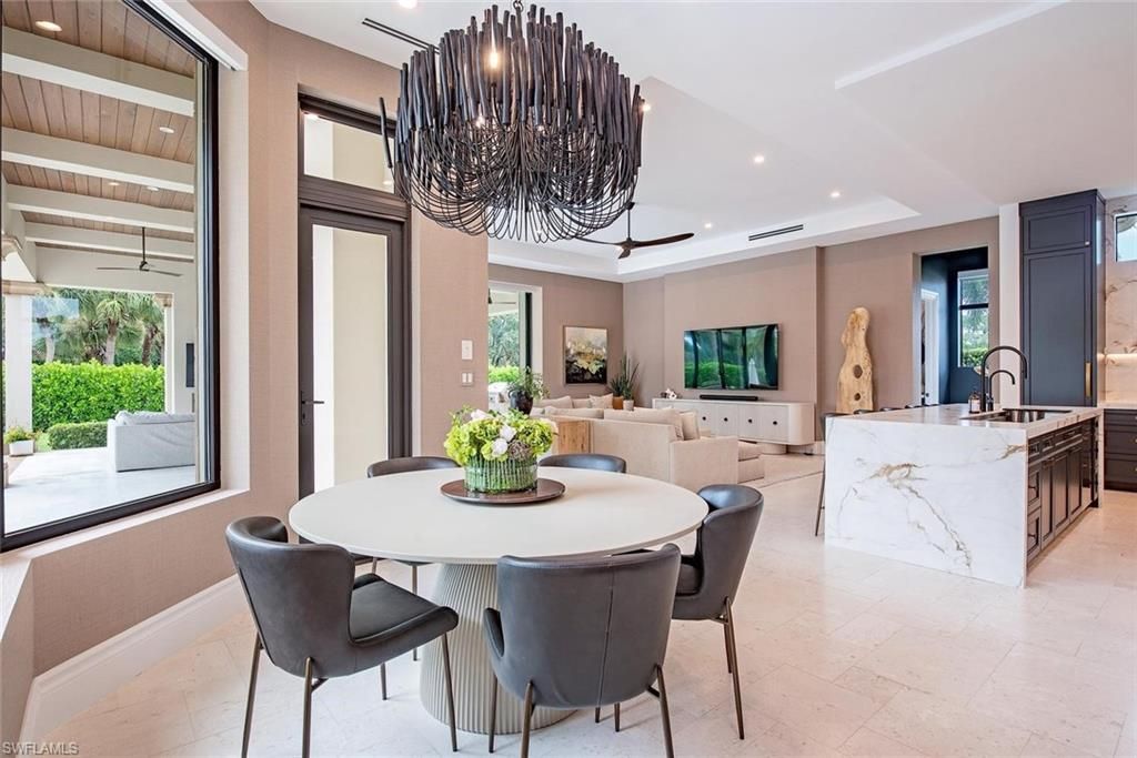 2581 Escada Dr, Naples, FL 34109 Photo