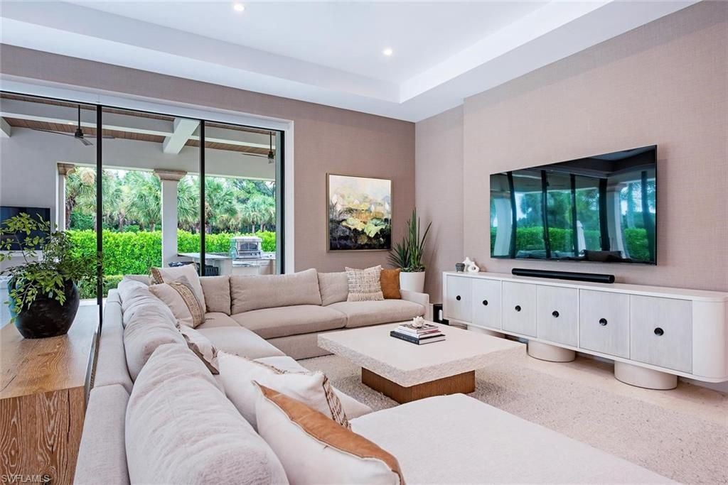 2581 Escada Dr, Naples, FL 34109 Photo