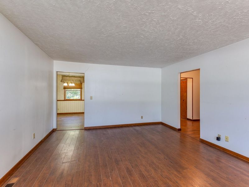 801 N Dorset Road, Troy, OH 45373 Photo 13