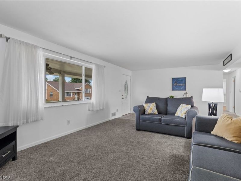 120 Benita Drive, Mingo Junction, OH 43938 Photo 8