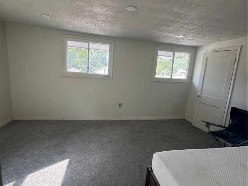 2252 Youngstown Road SE, Warren, OH 44484 Photo 6
