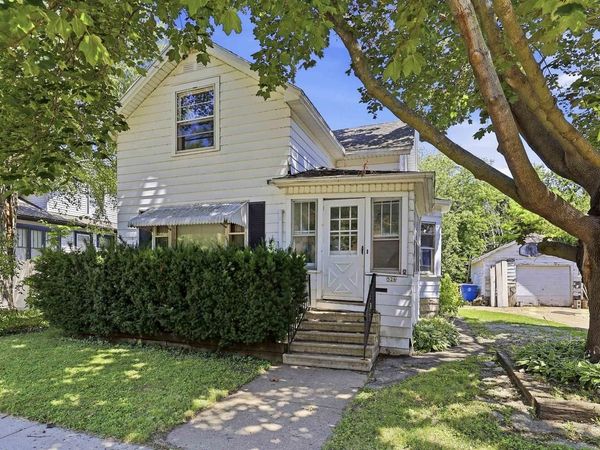 526 BOYD STREET, Oshkosh, WI 54901