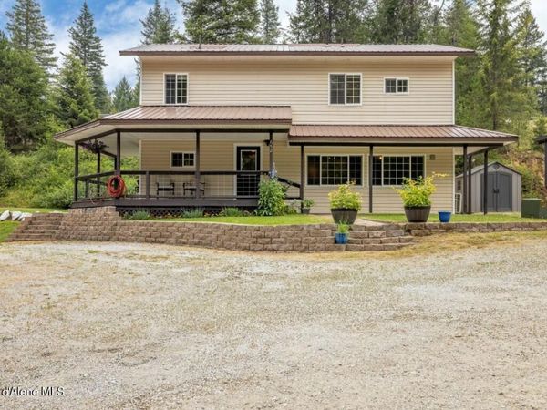 652 Diamond Dr , Newport, WA 99156
