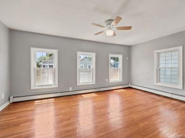 9 Arlington Place , Newburgh, NY 12550