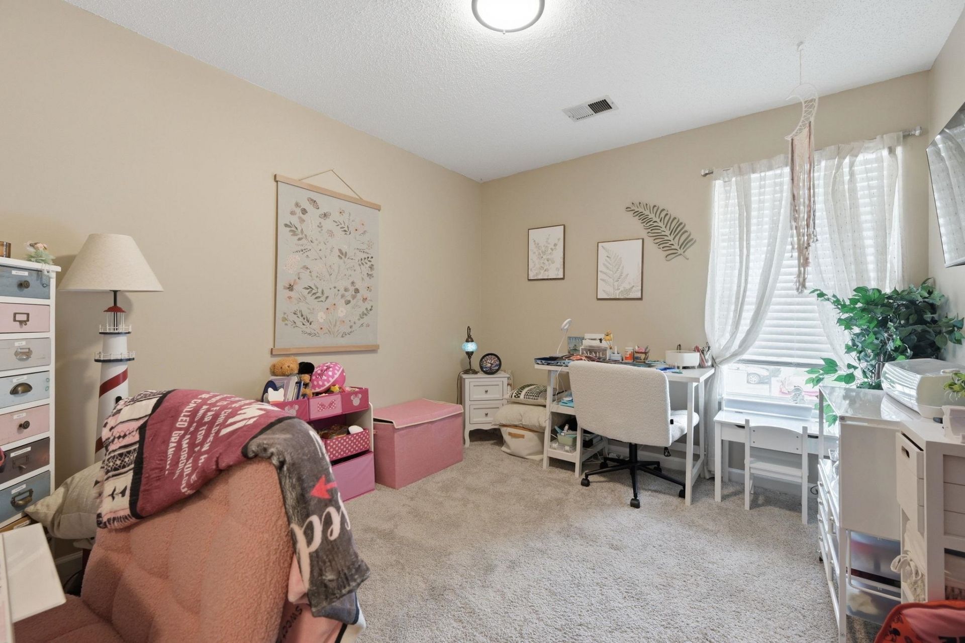 189 Charter Dr. Photo 14