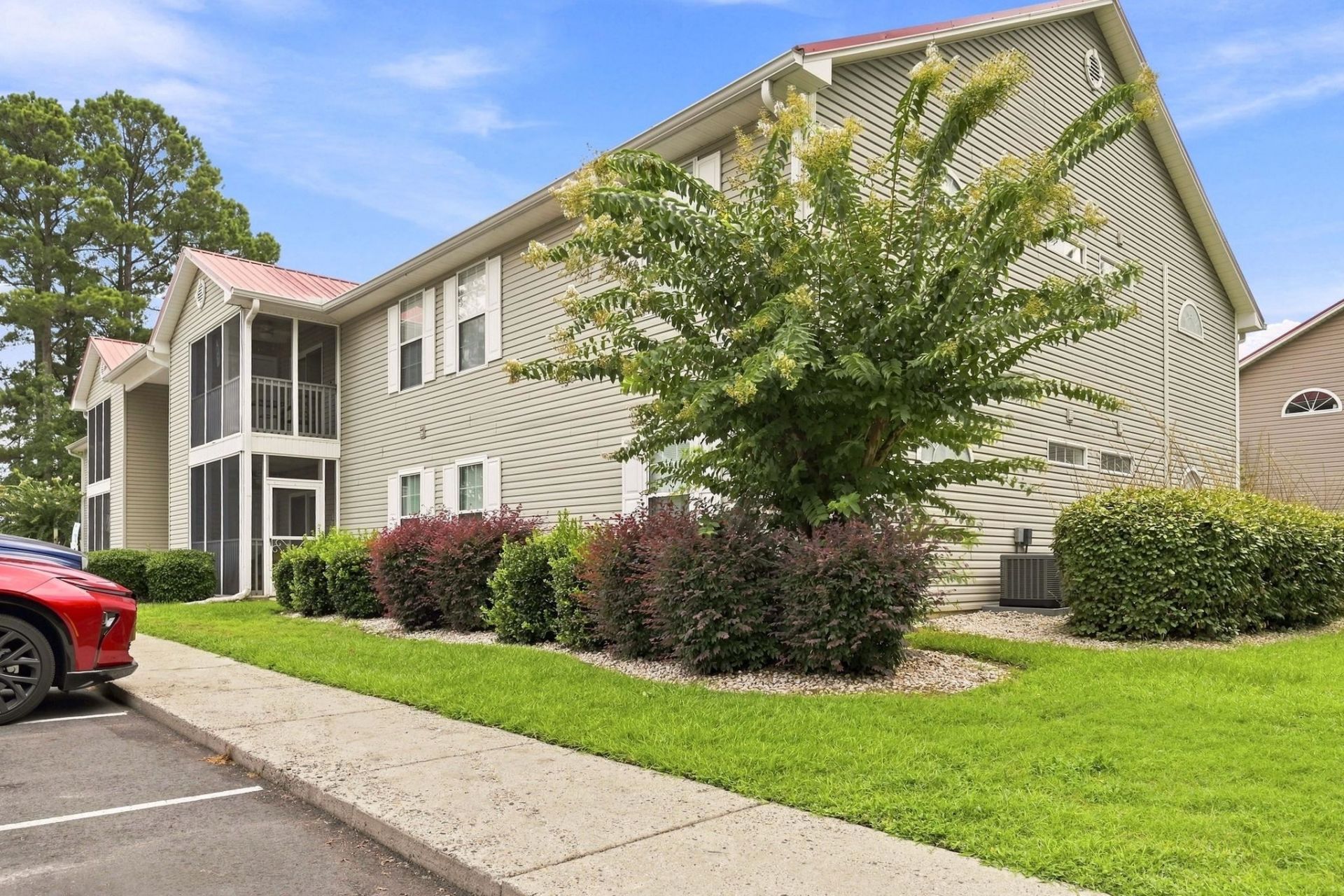 189 Charter Dr. Photo 32
