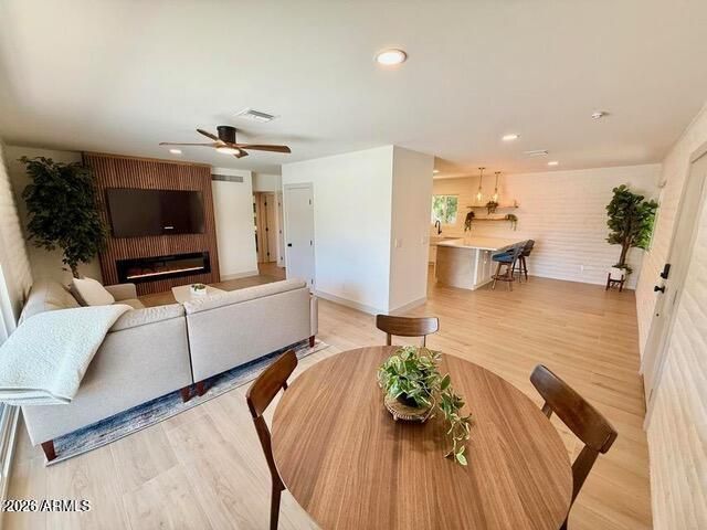 1901 E Missouri Avenue, Unit 220, Phoenix, AZ 85016 Main Photo