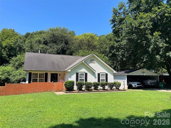 2630 Larry Drive , Charlotte, NC 28214