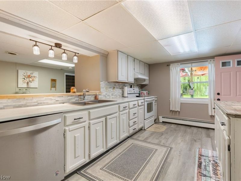 1516 Gulling Avenue, Louisville, OH 44641 Photo 20