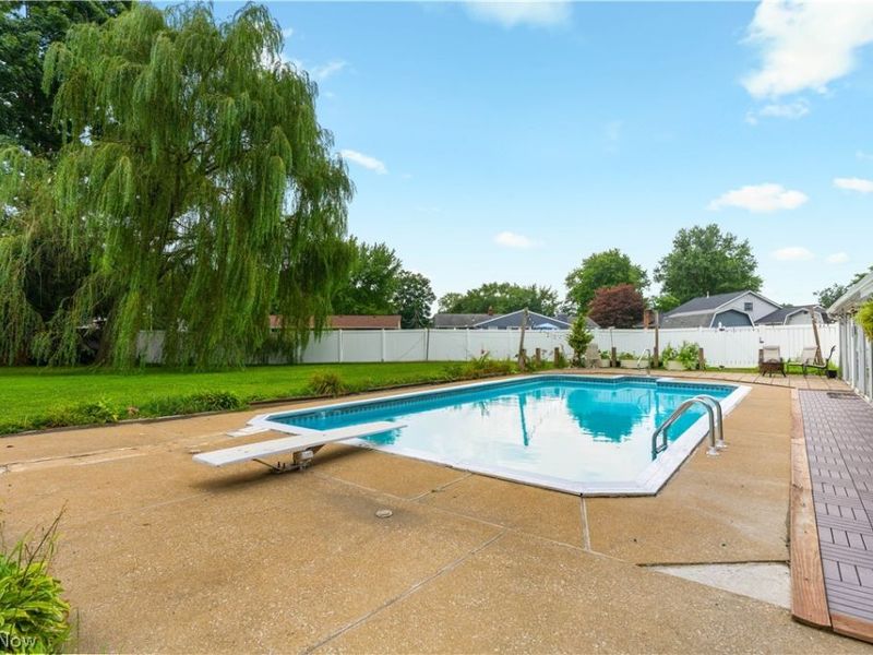 1516 Gulling Avenue, Louisville, OH 44641 Photo 30