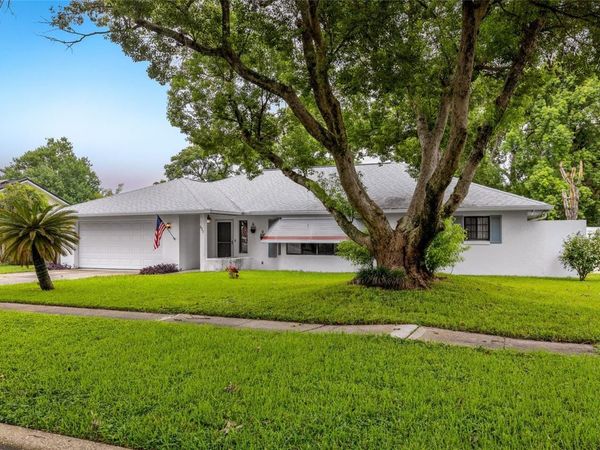 521 FERNWOOD DRIVE, ALTAMONTE SPRINGS, FL 32701