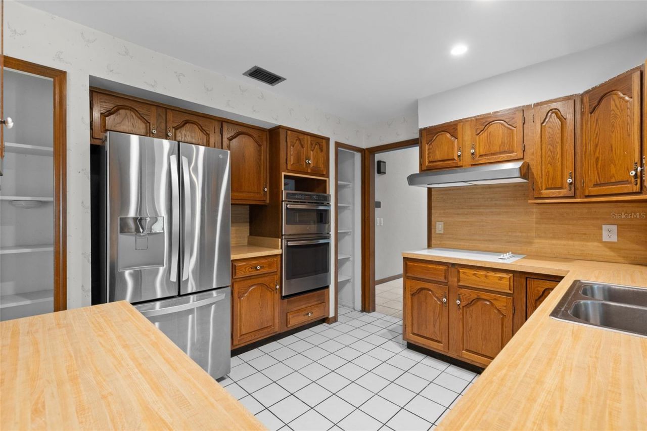 521 Fernwood Drive, Altamonte Springs, FL 32701 Photo