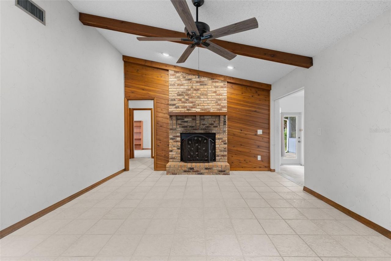 521 Fernwood Drive, Altamonte Springs, FL 32701 Photo