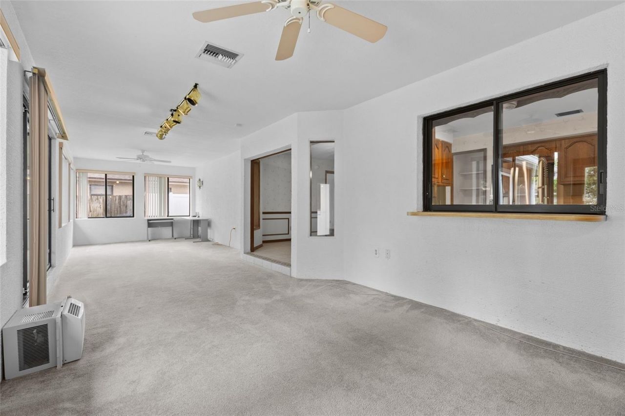 521 Fernwood Drive, Altamonte Springs, FL 32701 Photo