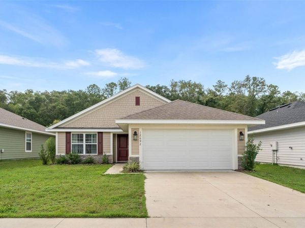 12692 NW 162ND DRIVE , ALACHUA, FL 32615