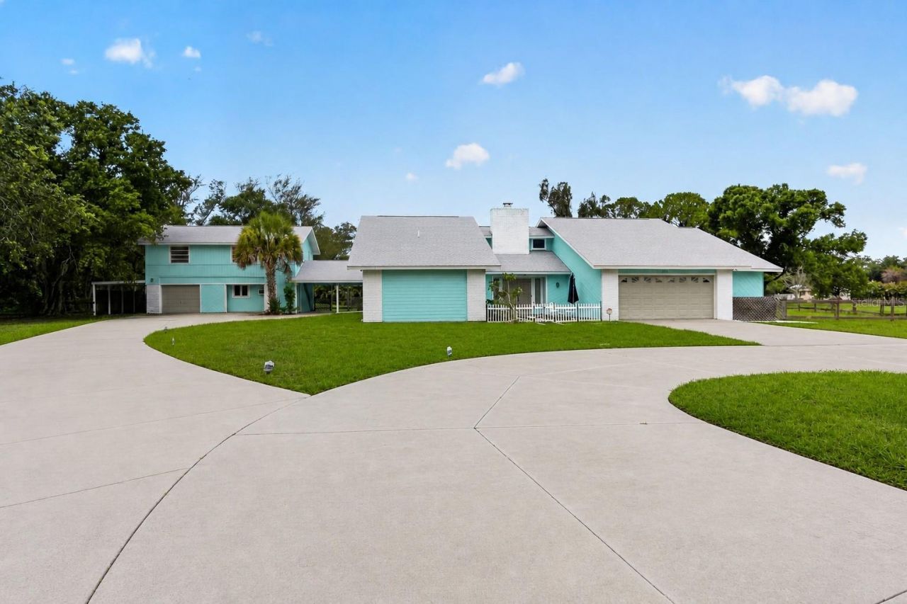 1305 Greenfield Circle, Venice, FL 34292 Photo