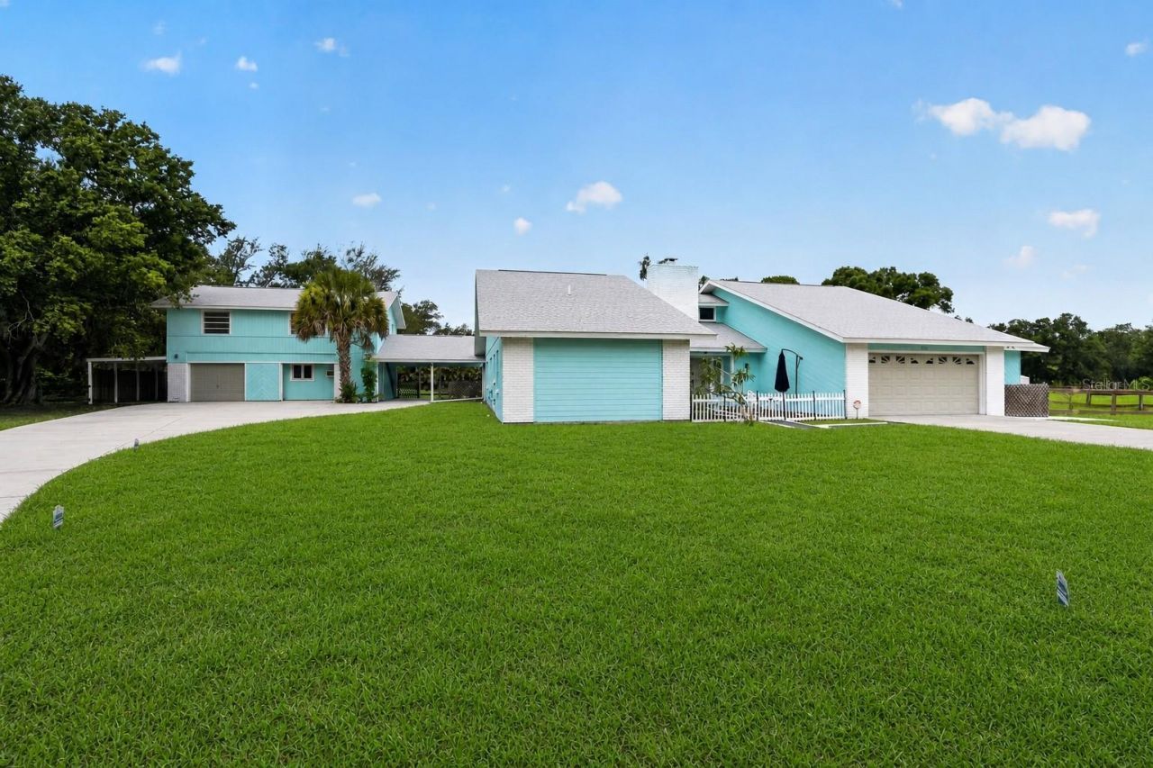 1305 Greenfield Circle, Venice, FL 34292 Photo