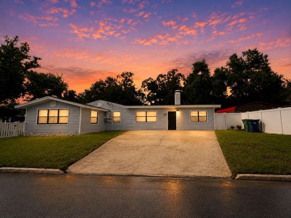 7301 N DARTMOUTH AVENUE , TAMPA, FL 33604