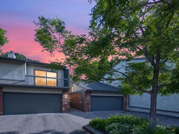6066 Blake Ridge Road, Edina, MN 55436