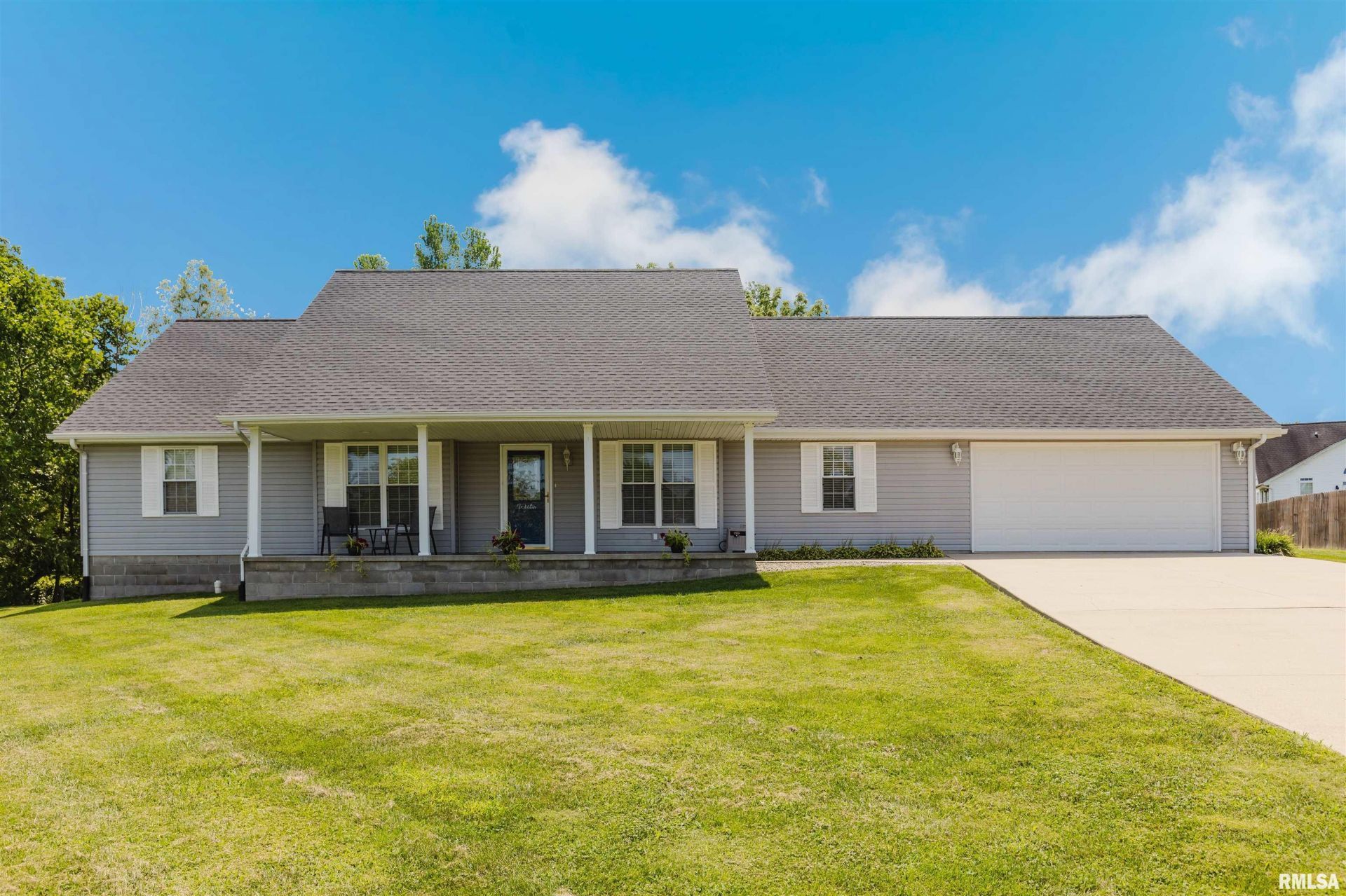 2705 Winter Lane, Marion, IL 62959 Main Photo