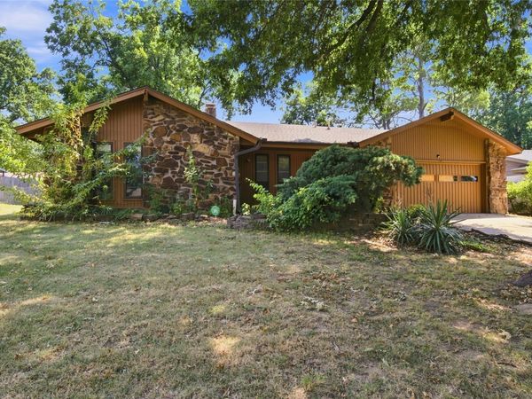 2920 E 77th Street S, Tulsa, OK 74136