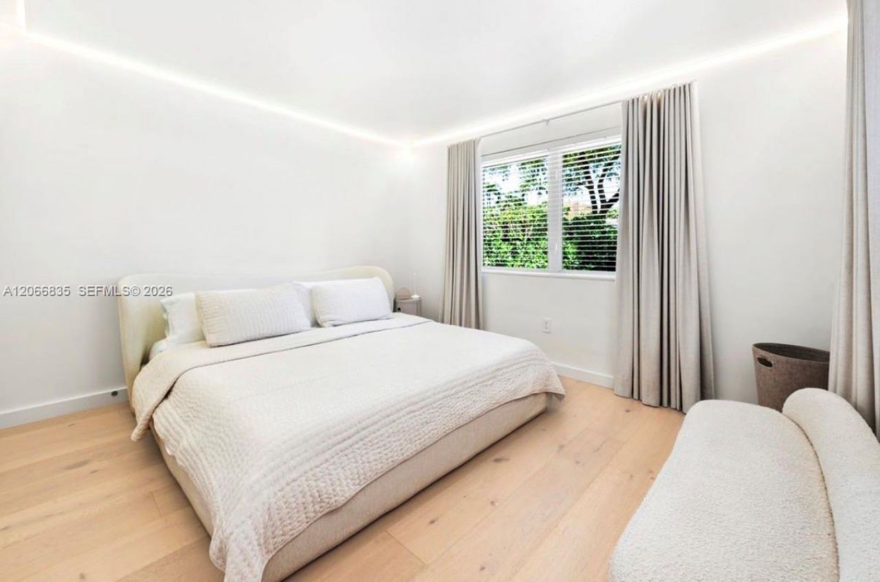 5711 Michelangelo St , Coral Gables, FL 33146 Photo