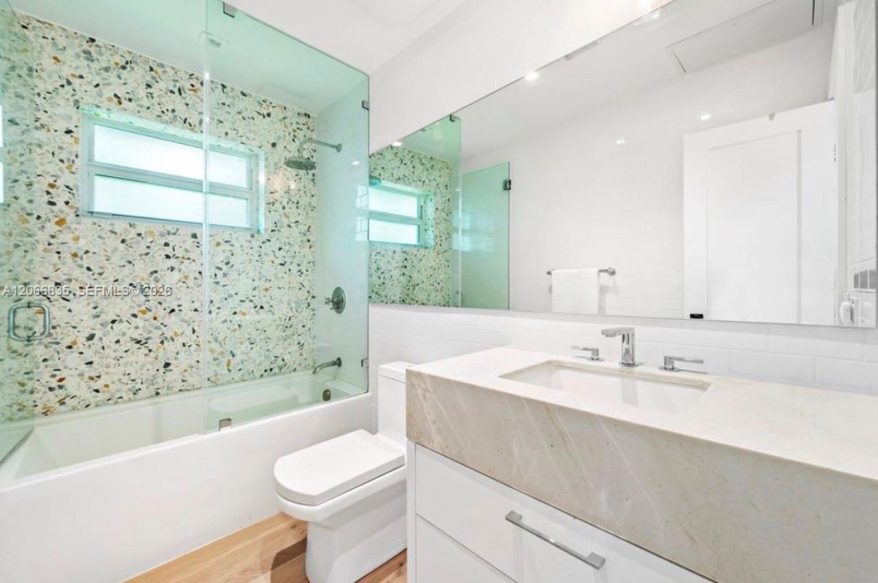 5711 Michelangelo St , Coral Gables, FL 33146 Photo