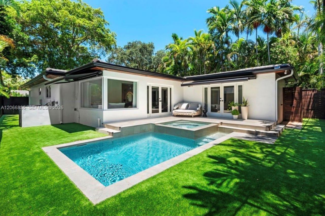 5711 Michelangelo St , Coral Gables, FL 33146 Photo