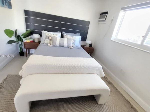 338 Roosevelt St , Unit 1004, Hollywood, FL 33019