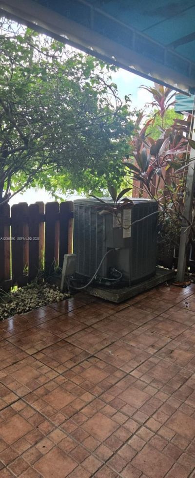 17370 NW 69th Ct , Unit 305, Hialeah, FL 33015 Photo