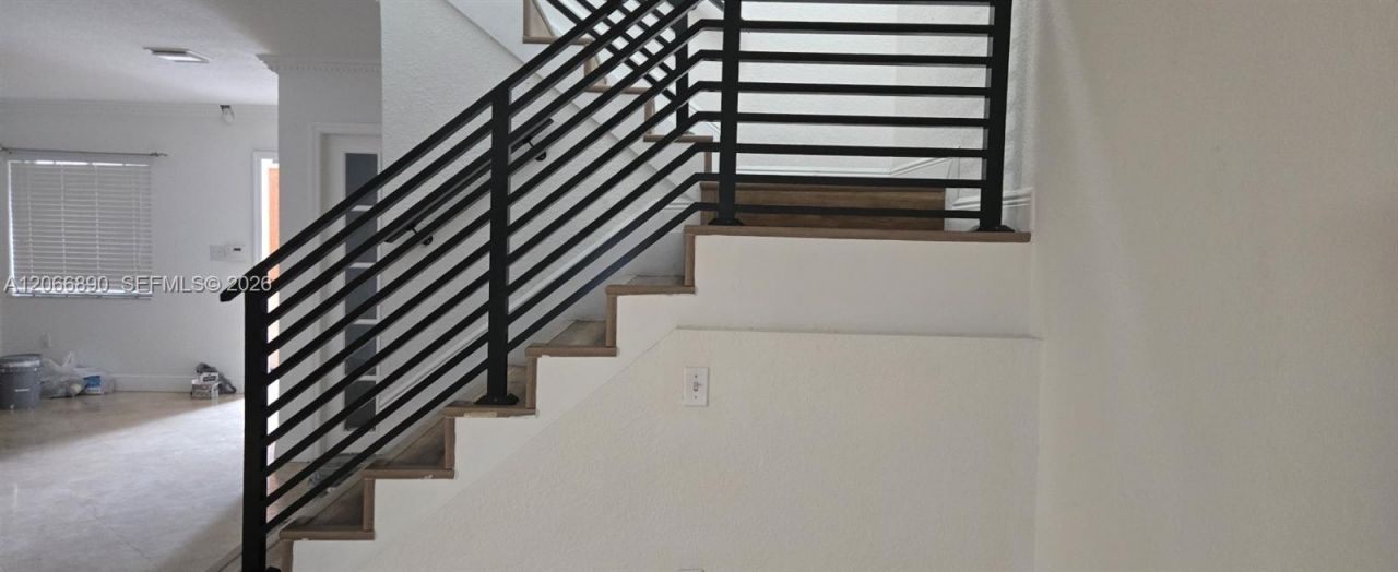 17370 NW 69th Ct , Unit 305, Hialeah, FL 33015 Photo