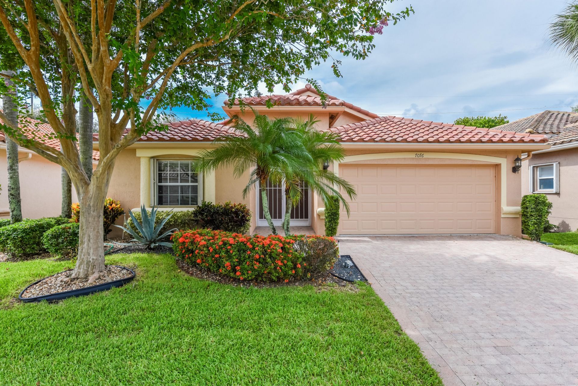 7076 Trentino Way N, Boynton Beach, FL 33472 Main Photo