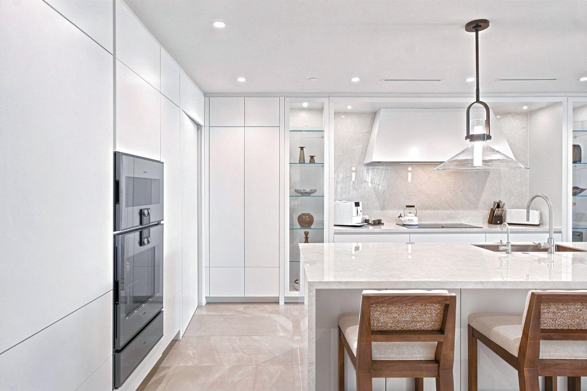 220 SE Mizner Boulevard, Unit 503, Boca Raton, FL 33432 Photo