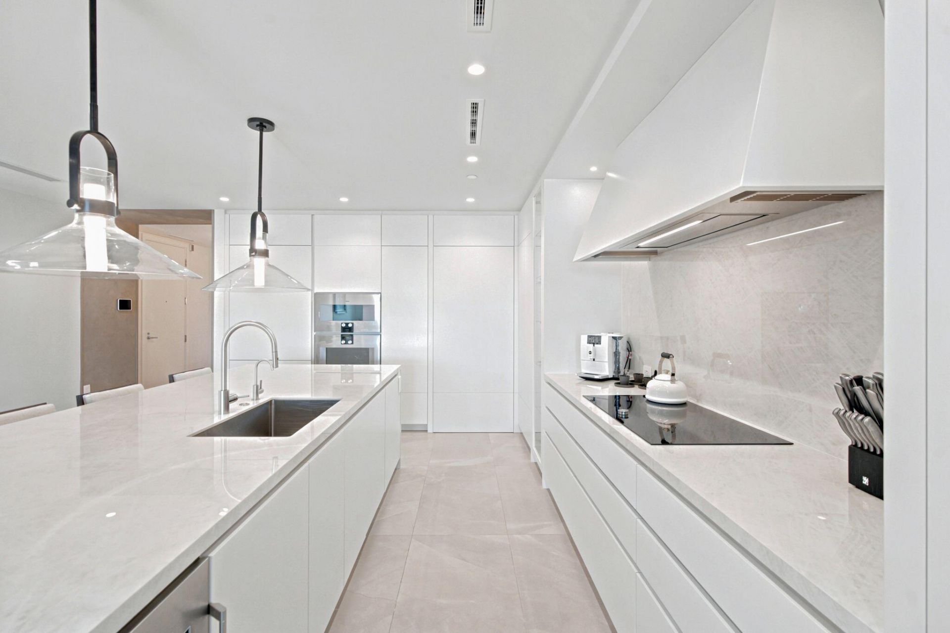 220 SE Mizner Boulevard, Unit 503, Boca Raton, FL 33432 Photo