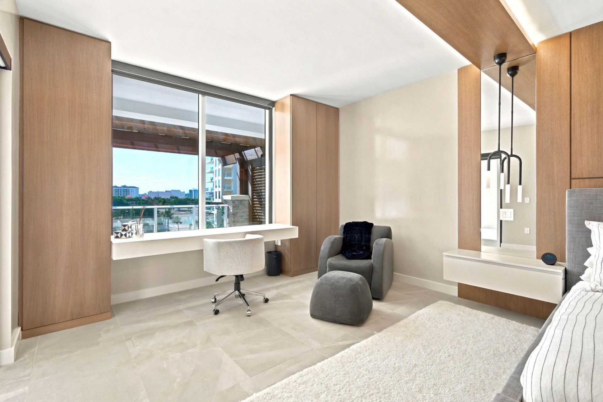 220 SE Mizner Boulevard, Unit 503, Boca Raton, FL 33432 Photo