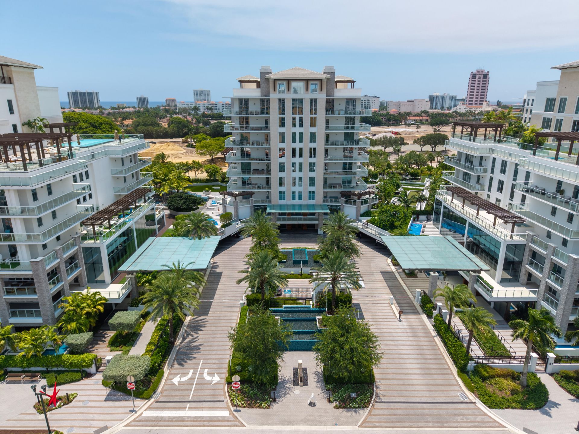 220 SE Mizner Boulevard, Unit 503, Boca Raton, FL 33432 Photo