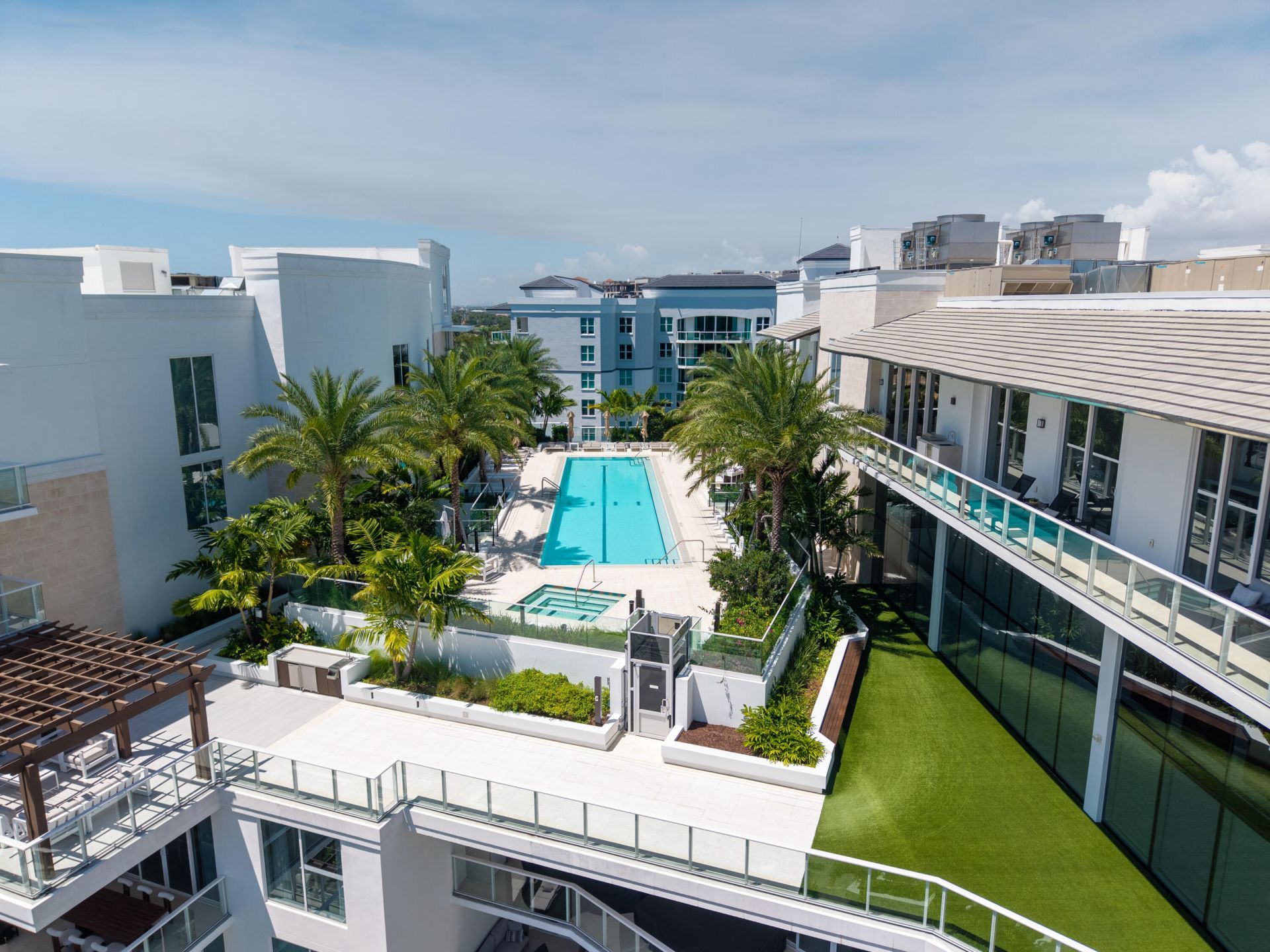 220 SE Mizner Boulevard, Unit 503, Boca Raton, FL 33432 Photo