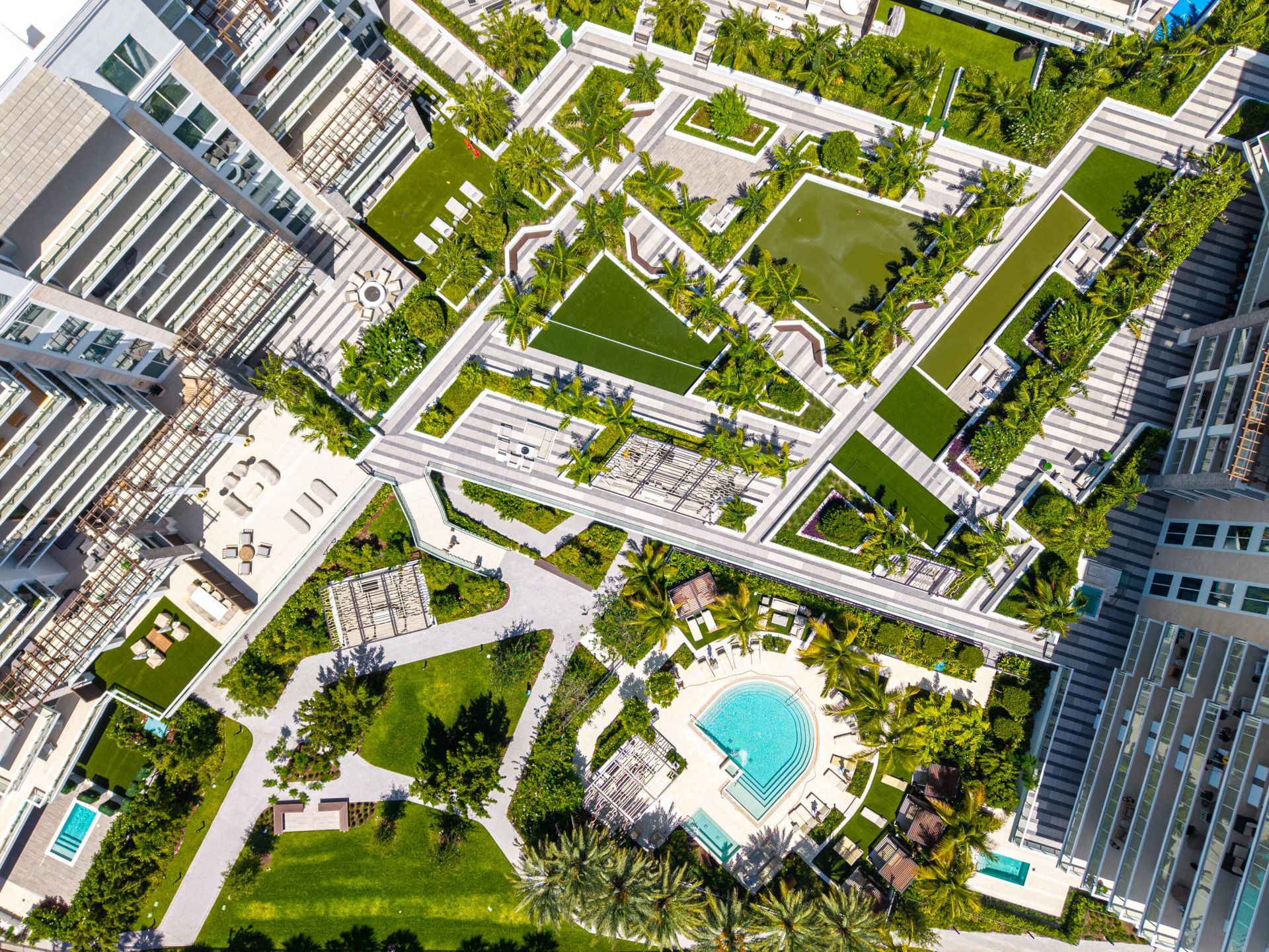220 SE Mizner Boulevard, Unit 503, Boca Raton, FL 33432 Photo