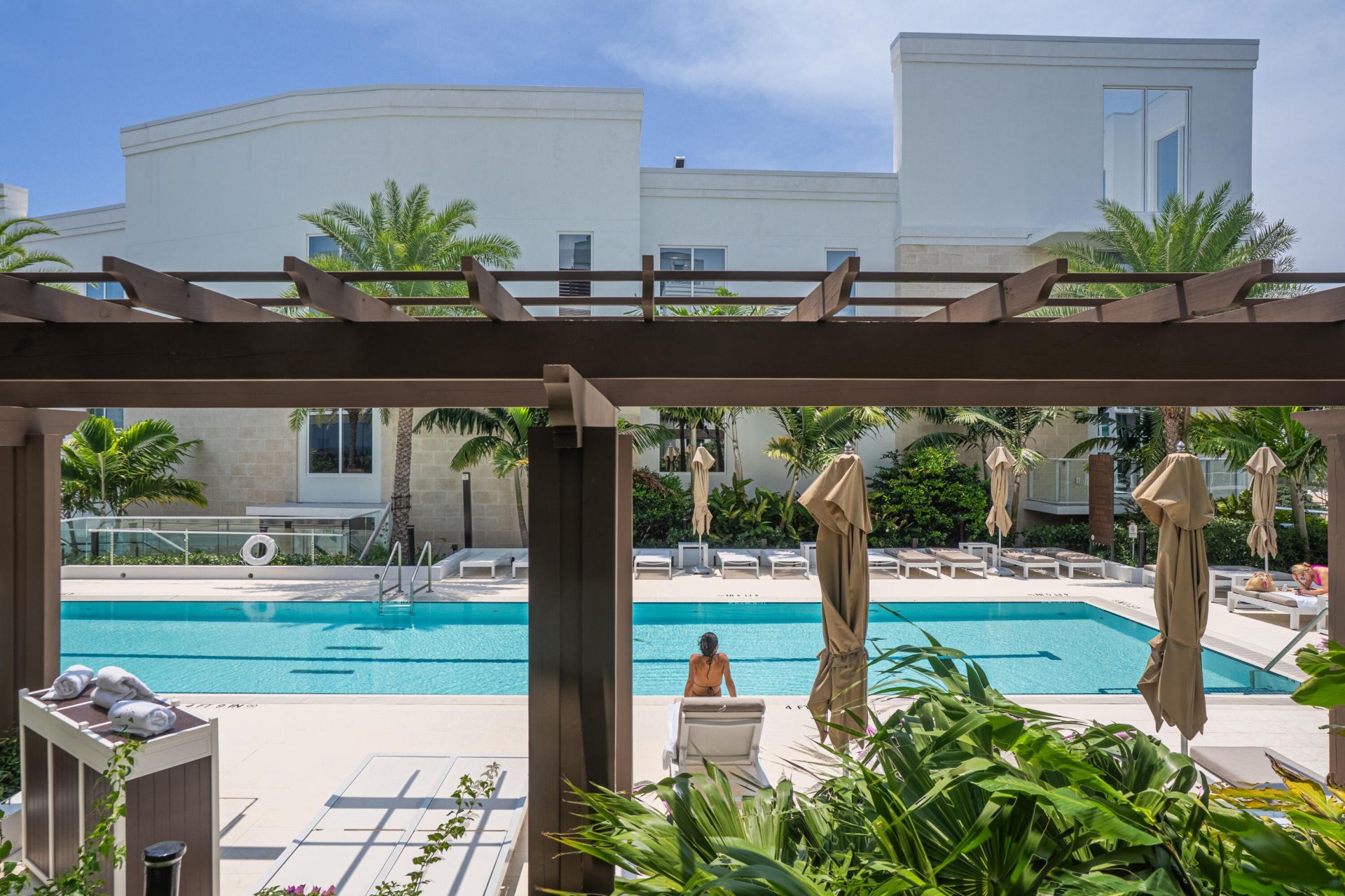 220 SE Mizner Boulevard, Unit 503, Boca Raton, FL 33432 Photo